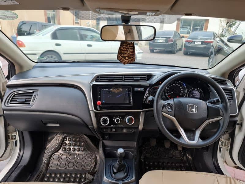 Honda City 1.2 M/T (Base variant)  model 2022 10