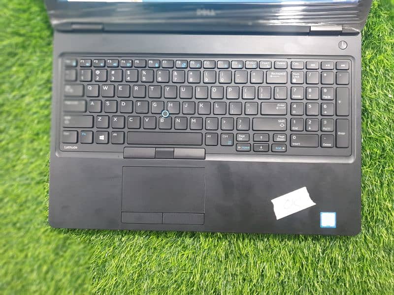 Dell Latitude 5580 i5-7th (H), 8gb /256gb, 15.6" Display 10/10 2