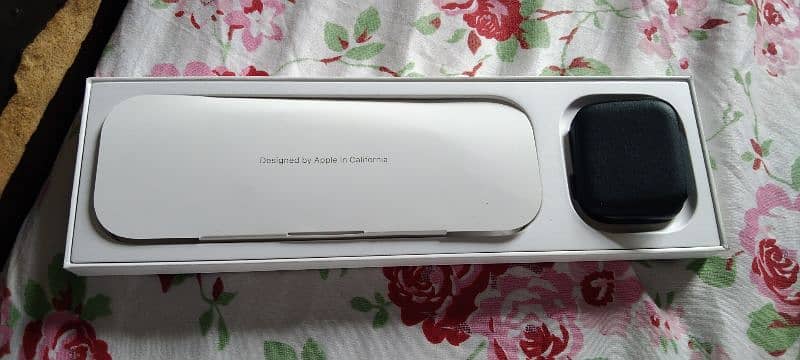 apple smart watch seriese 9 never used single day 5