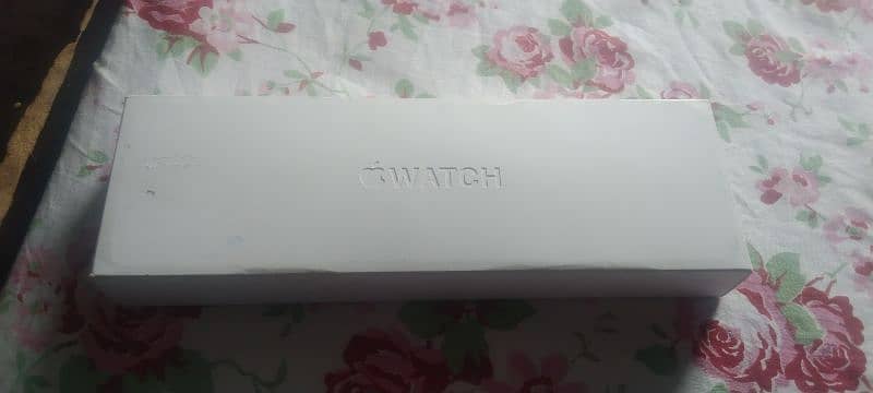 apple smart watch seriese 9 never used single day 6