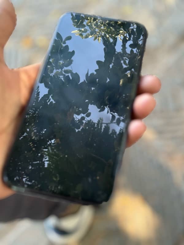 iphone 11 pro 0