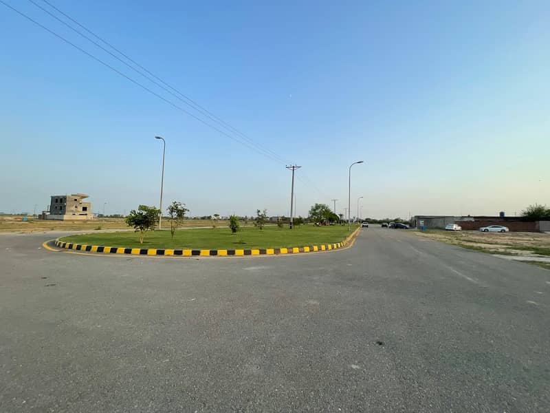 Ideal Residential Plot For Sale In Bagh-E-Iram Housing Society 4