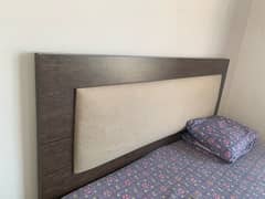 brown  bedroom set