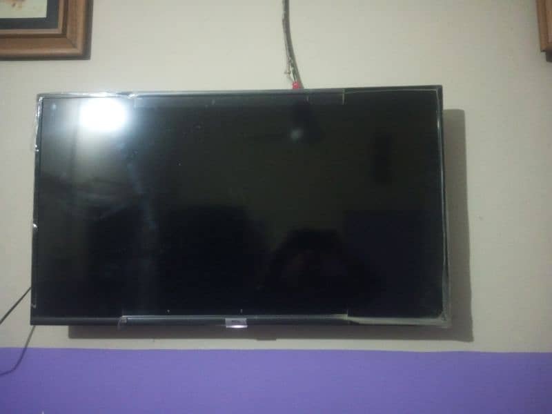 LED TCL 3