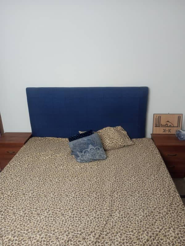 Furnish room available in E11/4 for Female 1