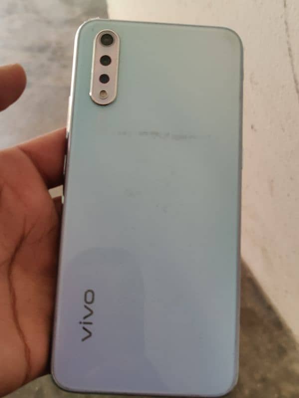 vivo s1 3