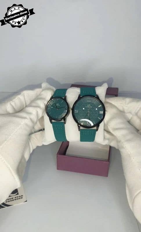 Stylish  Unisex Quartz Analogue couple watches 2 PC's in green 1