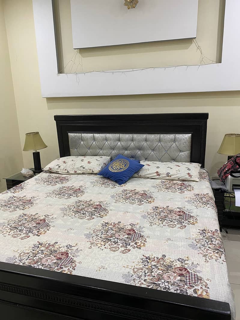 Bed Set For Urgent Sale 4