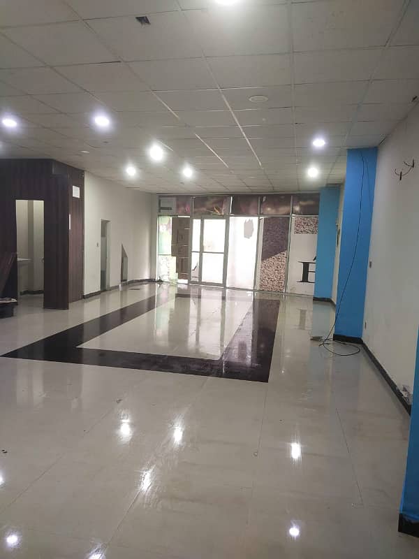 1000 sq ft commercial ground floor hall for rent in johar view 3