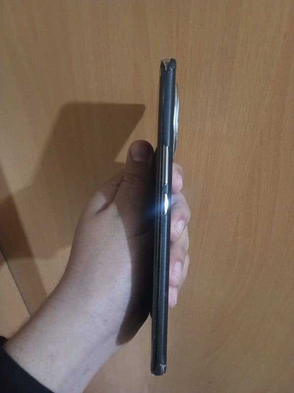 vivo V30e for sale 10/10 condition|Vivi Mobile 1