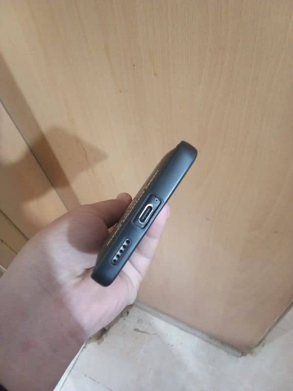 vivo V30e for sale 10/10 condition|Vivi Mobile 9