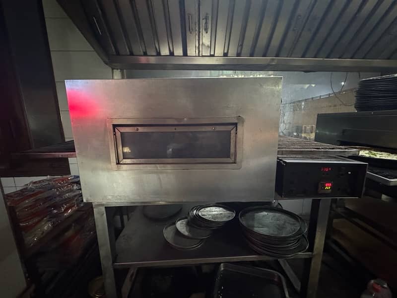 Commercial Conveyor Pizza Oven | 20 inch 3