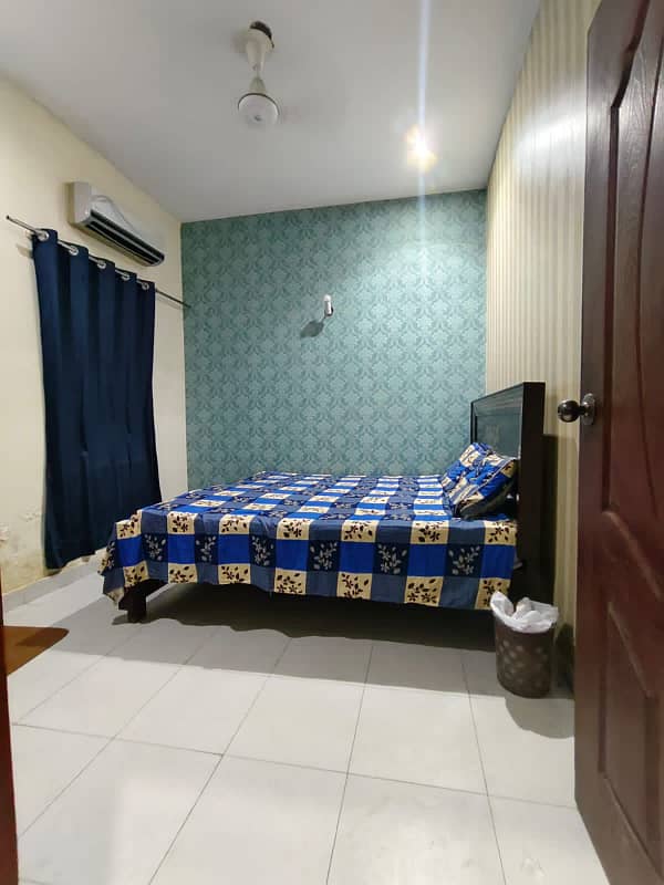 380 sqft 2nd floor fully furnished flat for rent in johar town phase 2 0