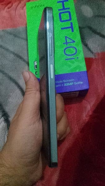 Infinix Hot 40i 16/128 3