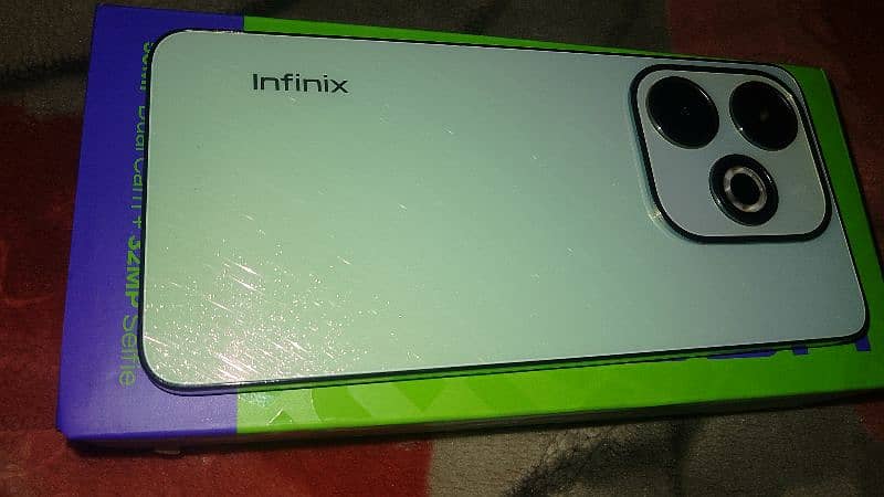 Infinix Hot 40i 16/128 6