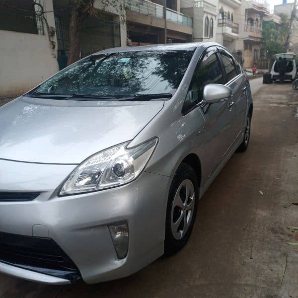 Toyota Prius 2013/2018 reg ISB 11