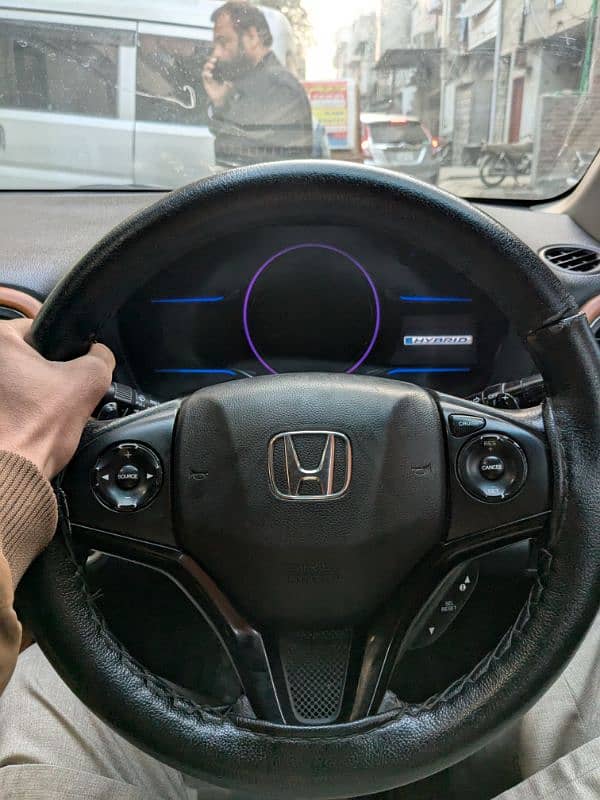 Honda Vezel 2015 4