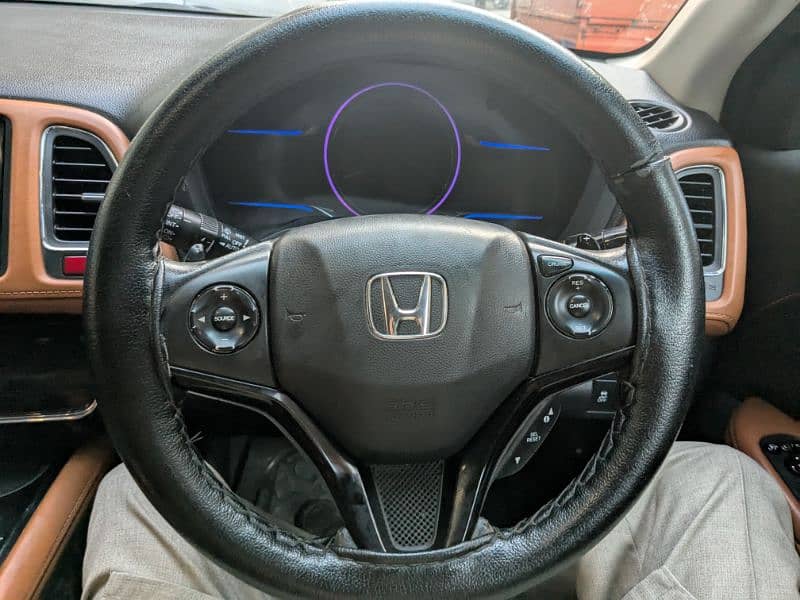 Honda Vezel 2015 6