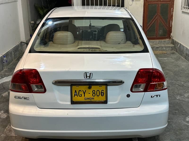 Honda Civic EXi 2004 4