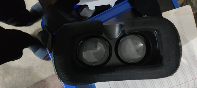 VR Box 2