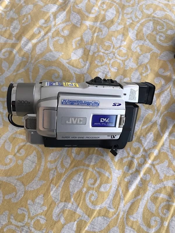 JVC DVD Camcorder for sale 2