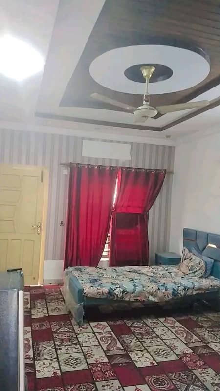 Furnish room available in G10/1 for male only 1