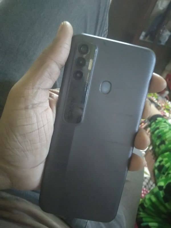 Tecno Spark 7 pro 2