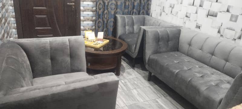 2+1+1 Sofa set for sale 1