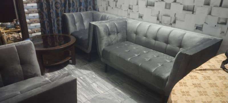 2+1+1 Sofa set for sale 3