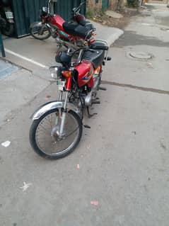 Honda CD70 2020