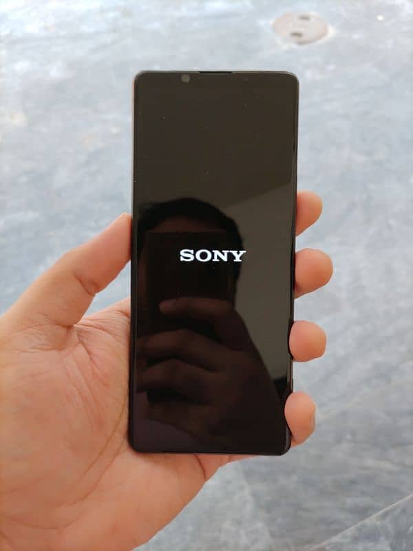 Sony Xperia1 mark 2 condition 10 by 10 water pack 2