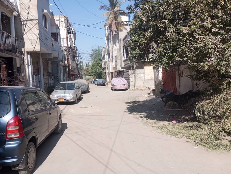 SECTOR 11/K BEAUTIFUL G+2 HOUSE , WEST OPEN, 60 FT WIDE ROAD, NEAR GREEN BUS STATION NORTH KARACHI 22