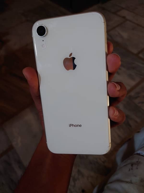 I phone XR 1