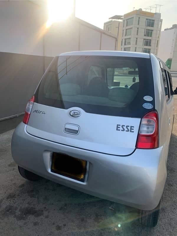 Daihatsu Esse 2012 1