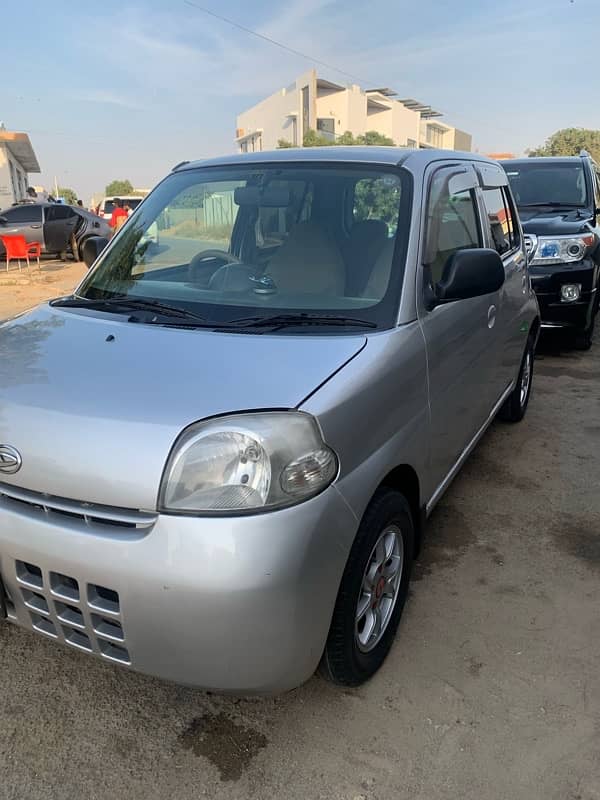 Daihatsu Esse 2012 5