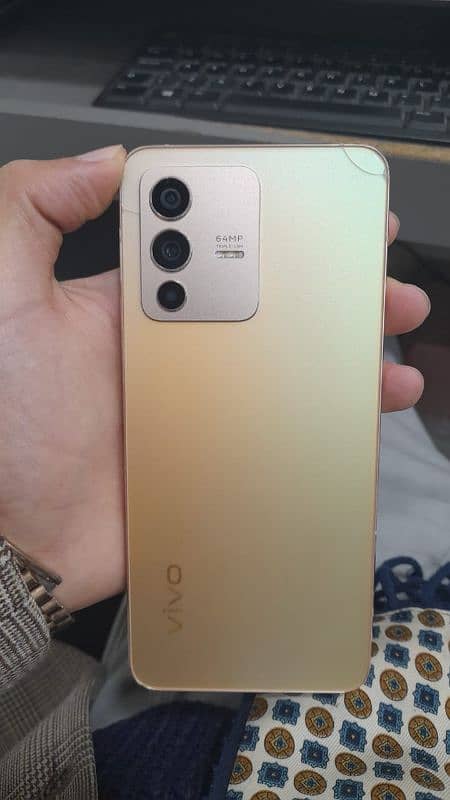 ViVo V23 5G 1