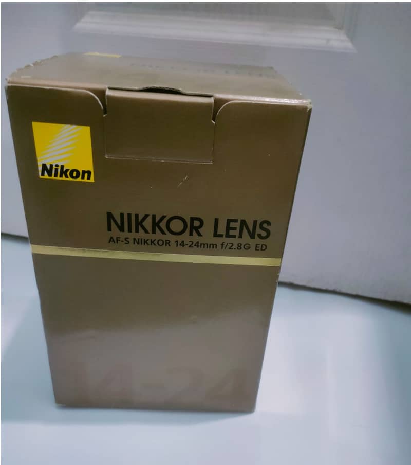 Nikon 14-24mm f2.8 wide angle lens 2