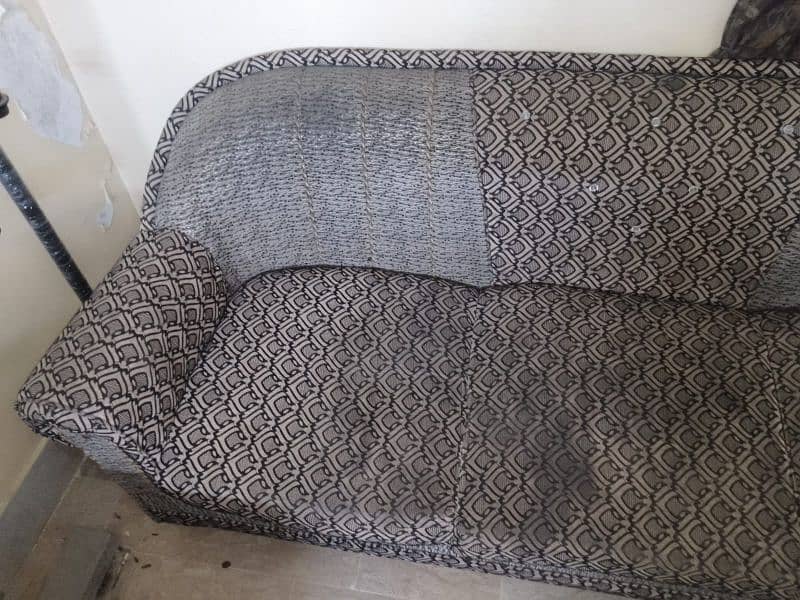 5 seater sofa 6