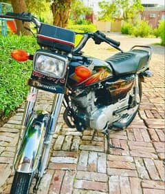 Honda 125 2021 model all documents complete demand 160000