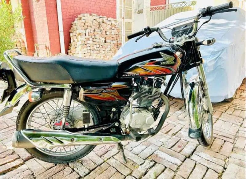 Honda 125 2021 model all documents complete demand 160000 2