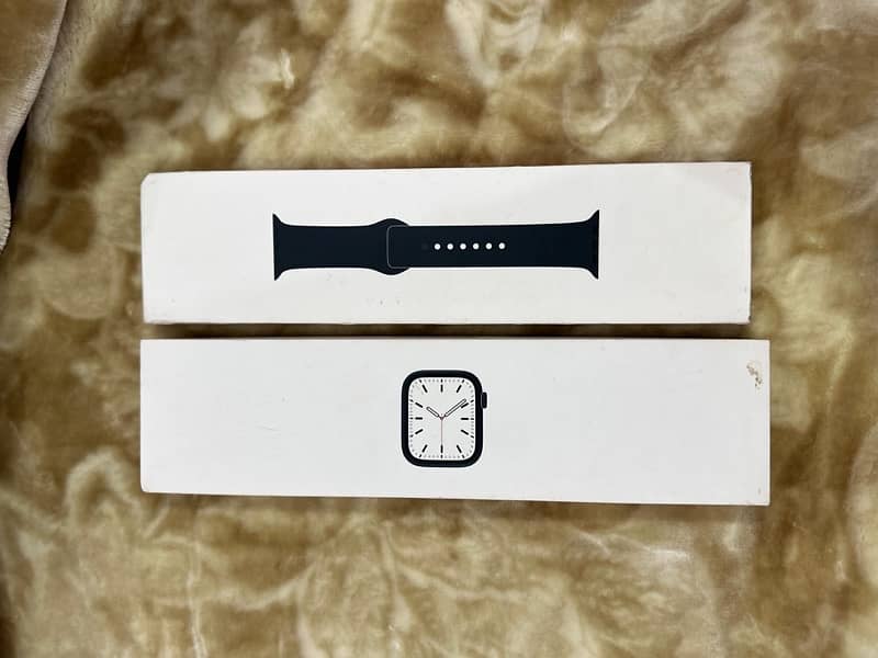 Apple Watch Series 7 GPS 41mm 1