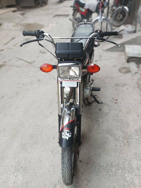 Honda 125 4