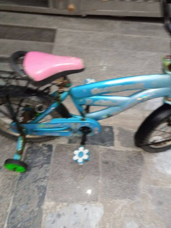 Girls imported cycle for sale 4