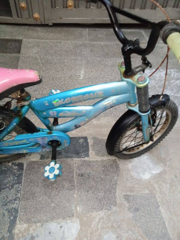 Girls imported cycle for sale 5