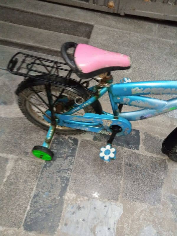 Girls imported cycle for sale 6