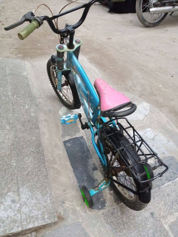 Girls imported cycle for sale 9