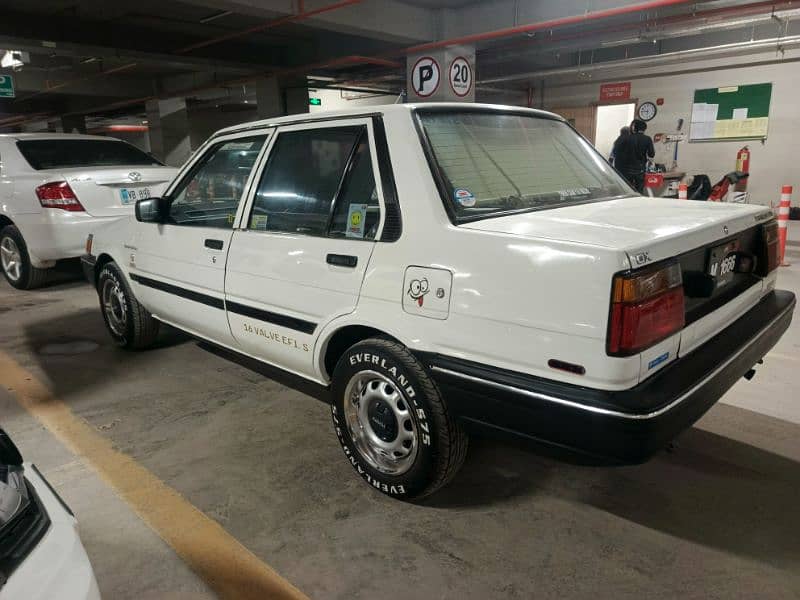 Toyota Corolla 1986 15