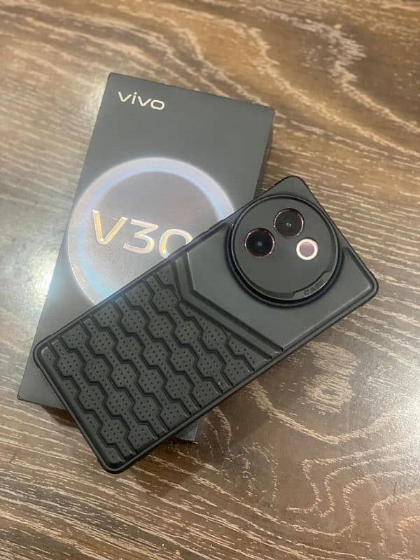 vivo v30e brand new mobile 9