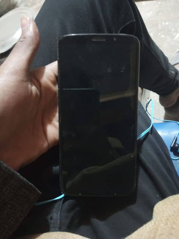 Urgent Sale Motorola Z3 1