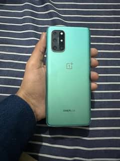 One Plus 8T (12 / 256)